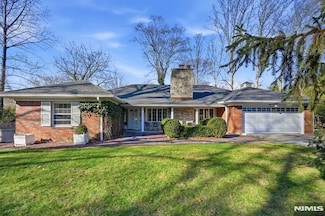 50 S 5th St, Park Ridge, NJ 07656