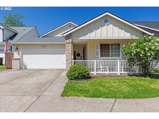 14145 SE Sieben Park Way, Clackamas, OR 97015