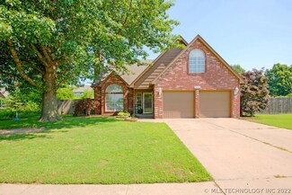 2504 W South Park St, Broken Arrow, OK 74011