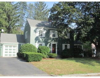 30 Kinnicutt Rd, Worcester, MA 01602
