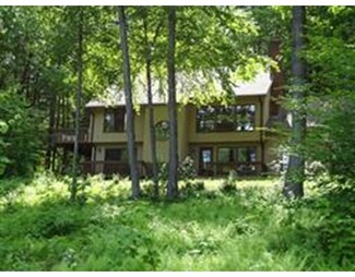 6 Shepherds Hollow Rd, Northampton, MA 01062