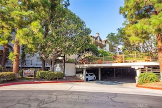 2563 Plaza Del Amo Unit 305, Torrance, CA 90503