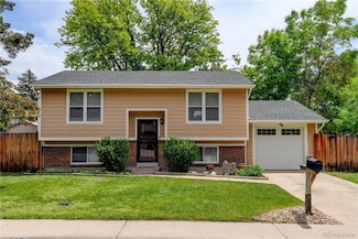 8410 Gray St, Arvada, CO 80003