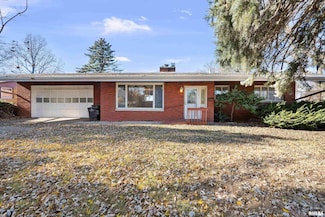 2500 15th Street Ct, Rock Island, IL 61201