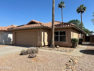 7531 W Taro Ln, Glendale, AZ 85308