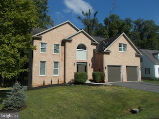 10821 Anderson Dr, Williamsport, MD 21795