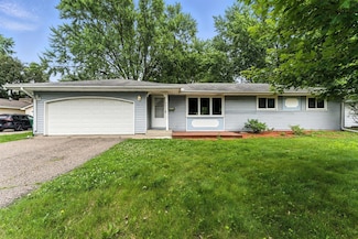 8413 Columbus Ave S, Bloomington, MN 55420