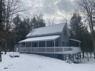 99 Center Rd, Orleans, VT 05860