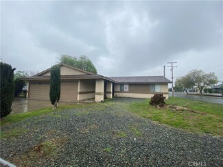 897 W Hawthorne St, Bloomington, CA 92316