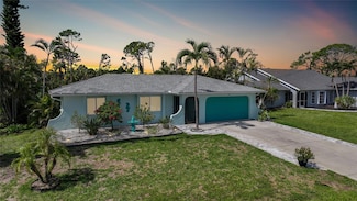 55 Mark Twain Ln, Rotonda West, FL 33947