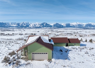 1525 Silver Sage Ln, Corvallis, MT 59828