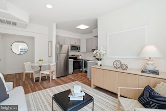 1451 Park Rd NW Unit 114, Washington, DC 20010