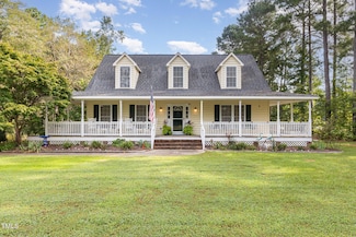 30 Beddingfield Dr, Zebulon, NC 27597