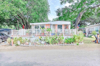 320 Clam Shell Cir, Murrells Inlet, SC 29576