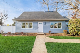 1406 Little Neck Ave, North Bellmore, NY 11710