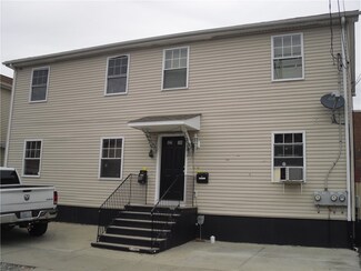 125 Wilson St, Providence, RI 02907