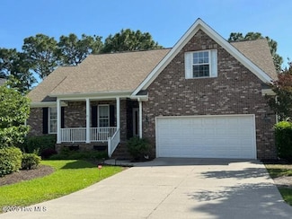 3590 Cormorant Cir SE, Southport, NC 28461