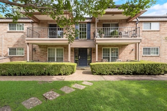 7916 Royal Ln Unit 213, Dallas, TX 75230