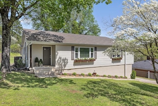 205 W Daytona Dr, Chattanooga, TN 37415