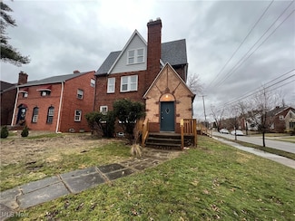 3633 Tullamore Rd, Cleveland Heights, OH 44118