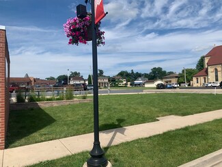 200 N Johnson St, Harvard, IL 60033