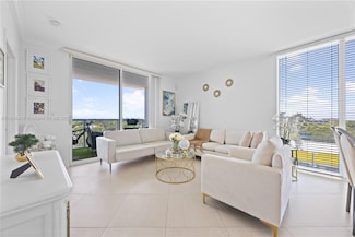 1401 SW 22nd St Unit 701, Miami, FL 33145