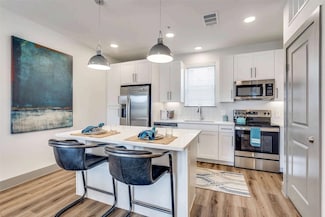 4020 Mcewen Rd Unit 6111, Farmers Branch, TX 75244