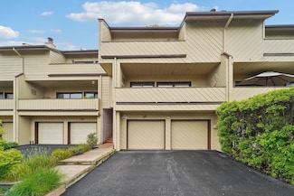 26 Dakota Ct, Suffern, NY 10901