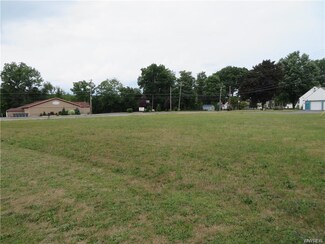 2991 Lockport Olcott Rd, Newfane, NY 14108