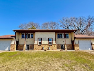 8252 Brunswick Ave N, Brooklyn Park, MN 55443