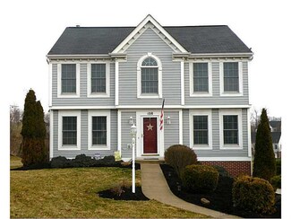 108 Walnut Dr, Eighty Four, PA 15330