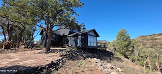 8200 W Rolling Ridge Rd, Ash Fork, AZ 86320