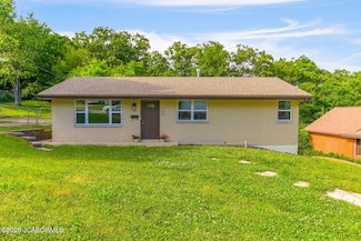 1906 Swifts Hwy, Jefferson City, MO 65109