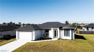 2904 23rd St SW, Lehigh Acres, FL 33976