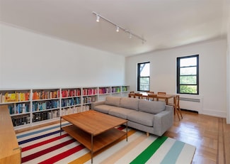 76-66 Austin St Unit 3, Forest Hills, NY 11375