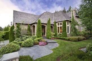 18601 NW Cervinia Ct, Issaquah, WA 98027