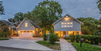 908 N Tremain St, Mount Dora, FL 32757