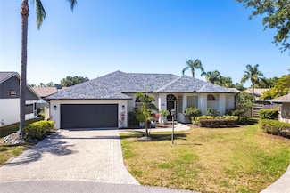 4822 Hamlets Grove Dr, Sarasota, FL 34235