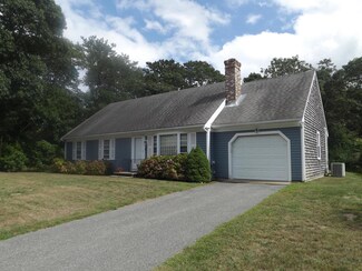 33 Whidah Dr, Harwich, MA 02645