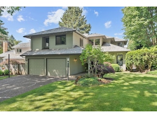 835 Clara Ct, Lake Oswego, OR 97034