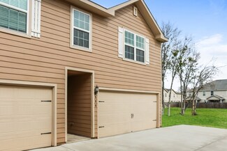 586 Solomon Ln, Brookshire, TX 77423