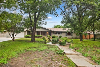 136 Danube Dr, San Antonio, TX 78213