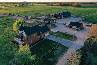346 E Central Rd, Lamar, MO 64759