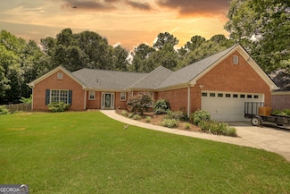 545 Herring Rd, Grayson, GA 30017