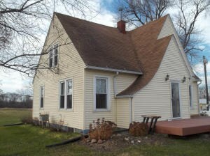 9635 V Ave, Columbus Junction, IA 52738