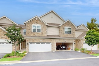532 Ursuline Ave, Naperville, IL 60565
