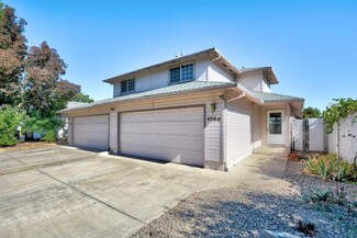 1068 Glengrove Ave, Central Point, OR 97502