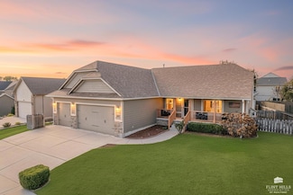 1930 Buckshot Dr, Junction City, KS 66441