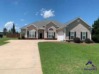 607 Ogeechee Ct, Bonaire, GA 31005