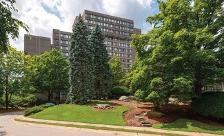 250 Hammond Pond Pkwy Unit 109N, Chestnut Hill, MA 02467